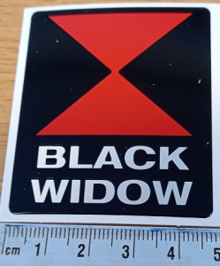 Hittebestendige Black Widow uitlaatsticker 48x55mm